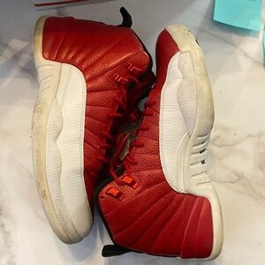 10.5 Nike Jordan’s